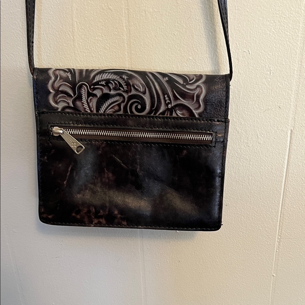 Patricia Nash Black and Blue Crossbody Bag - Picture 5 of 9